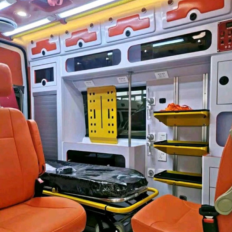 昌洒镇长途救护车护送病人租赁价格